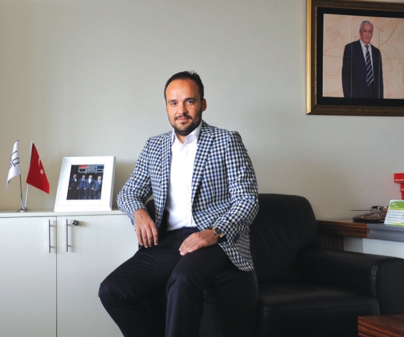 e-eruslu4-_1288356.jpg