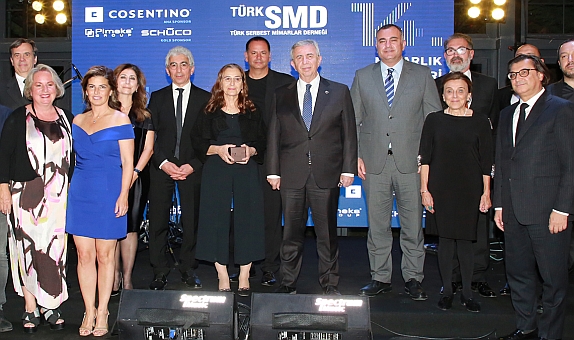 TürkSMD 14'üncü Mimarlık Ödülleri Sahiplerini Buldu TürkSMD 14'üncü Mimarlık Ödülleri Sahiplerini Buldu