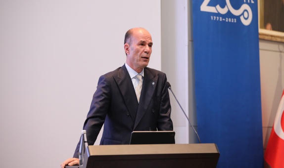 Betek Genel Müdürü Tayfun Küçükoğlu: "Geleceği Kazanmak İçin Dış Cephe Isı Yalıtımı Şart" Betek Genel Müdürü Tayfun Küçükoğlu: "Geleceği Kazanmak İçin Dış Cephe Isı Yalıtımı Şart"