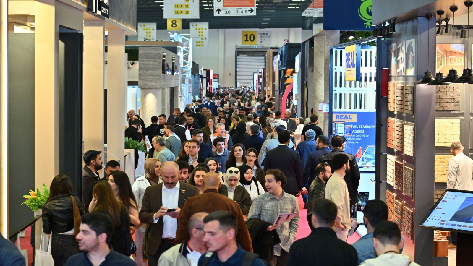 Yapı Fuarı-Turkeybuild İstanbul, 126 ülkeden 43 bini aşkın ziyaretçiyi ağırladı Yapı Fuarı-Turkeybuild İstanbul, 126 ülkeden 43 bini aşkın ziyaretçiyi ağırladı
