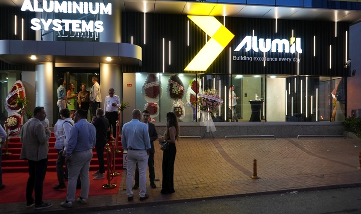 Alumil İstanbul Showroom Kapılarını Açtı: Mimarlık ve Yapı Teknolojileri için Yepyeni Bir Deneyim Alanı Alumil İstanbul Showroom Kapılarını Açtı: Mimarlık ve Yapı Teknolojileri için Yepyeni Bir Deneyim Alanı