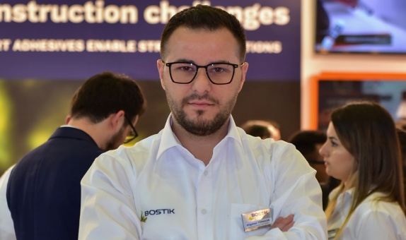 Bostik Yapı Tüketici Departmanı İş Birimi Direktörü (Türkiye & Merkez Asya) Bilgehan Türkkan: "Yenilikçi Özelliklerle Pazarda Fark Yaratacak Ürünler Geliştiriyoruz" Bostik Yapı Tüketici Departmanı İş Birimi Direktörü (Türkiye & Merkez Asya) Bilgehan Türkkan: "Yenilikçi Özelliklerle Pazarda Fark Yaratacak Ürünler Geliştiriyoruz"
