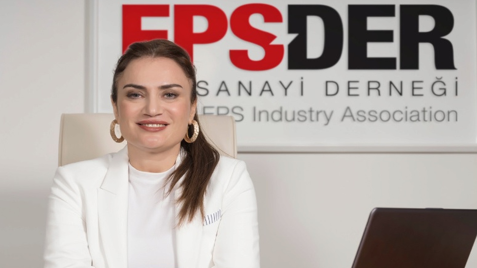 EPSDER'nin Olağan Genel Kurulu'nda Yönetim Değişti EPSDER'nin Olağan Genel Kurulu'nda Yönetim Değişti