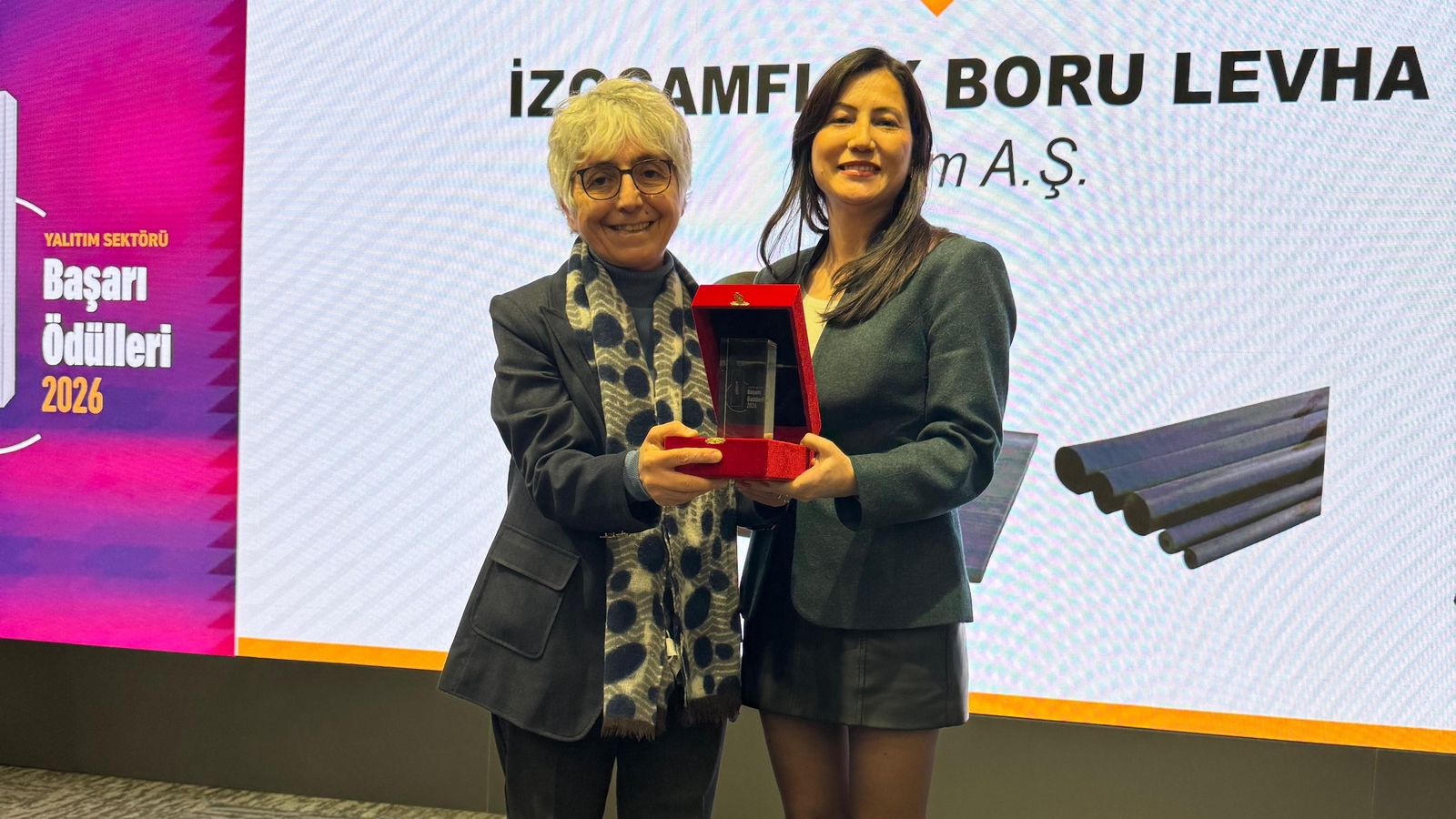İzocam, Yenilikçi Çözümü İzocamflex ile "Yılın Teknik Yalıtım Ödülü"nün Sahibi Oldu İzocam, Yenilikçi Çözümü İzocamflex ile "Yılın Teknik Yalıtım Ödülü"nün Sahibi Oldu