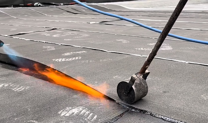 Polimer Bitümlü Örtüler İçin Yeni Kalite ve Güvenlik Standartları Belirlendi
