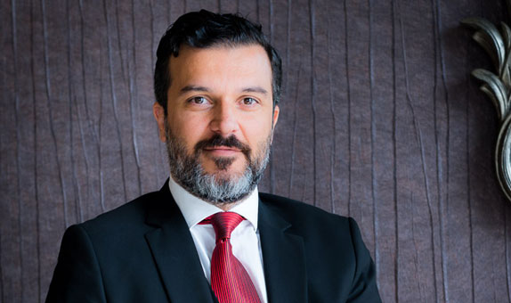 Austrotherm Türkiye Pazarlama Müdürü Tolga Celayer: 'Enerji Tasarufu için Pasif Evleri Yaygınlaştırmalıyız'