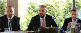 Vatandaş Yüzde 10'un Peşinde Vatandaş Yüzde 10'un Peşinde