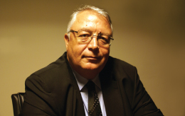 ÇATIDER Yönetim Kurulu Başkanı ve Onduline Avrasya Teknik Koordinatörü Atila Gürses ÇATIDER Yönetim Kurulu Başkanı ve Onduline Avrasya Teknik Koordinatörü Atila Gürses