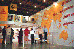 YAPI 2002 İSTANBUL FUARI İNŞAAT SEKTÖRÜNE CAN VERDİ YAPI 2002 İSTANBUL FUARI İNŞAAT SEKTÖRÜNE CAN VERDİ